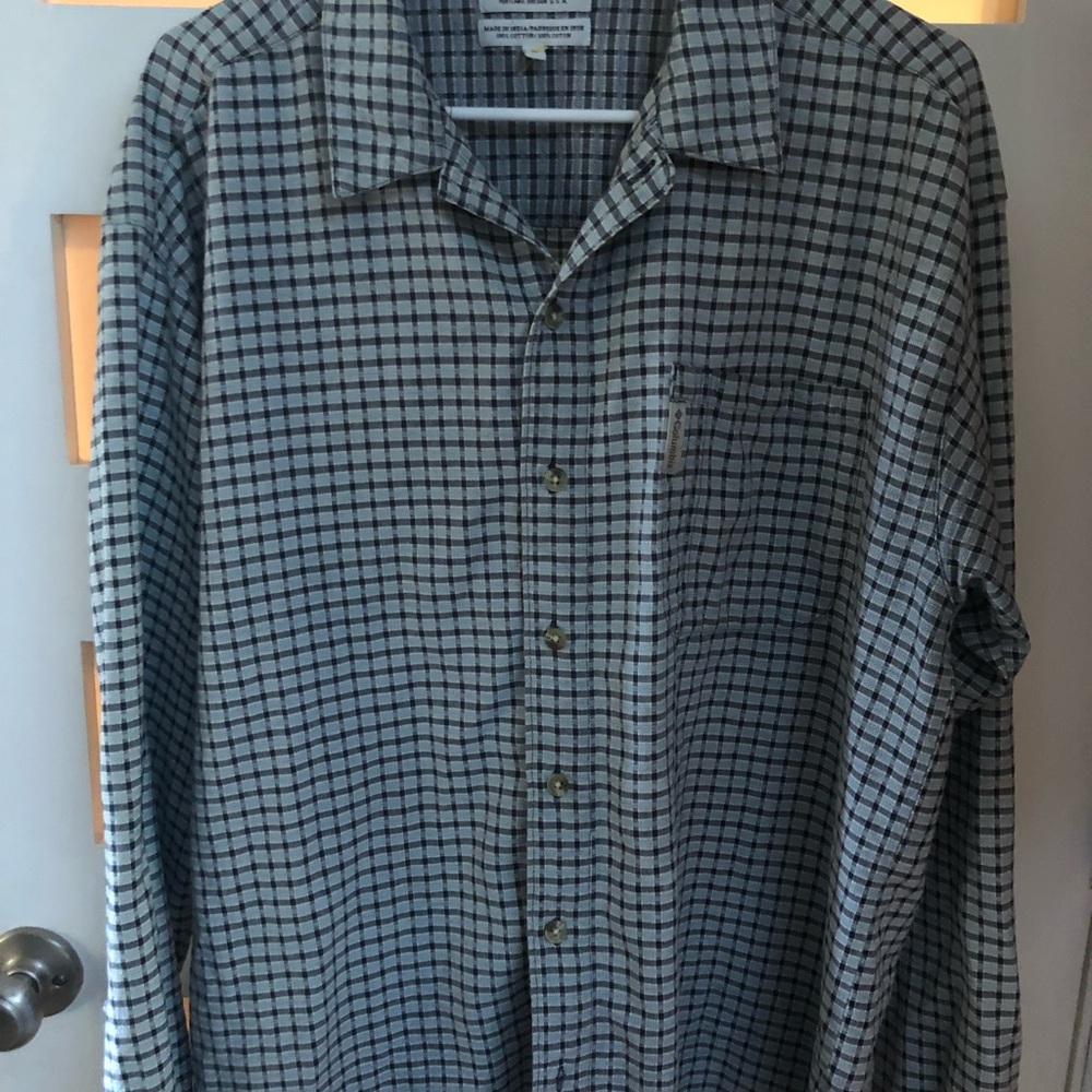 Columbia 100% Cotton Imported Fabric Long Sleeve Navy Moss & White Plaid…